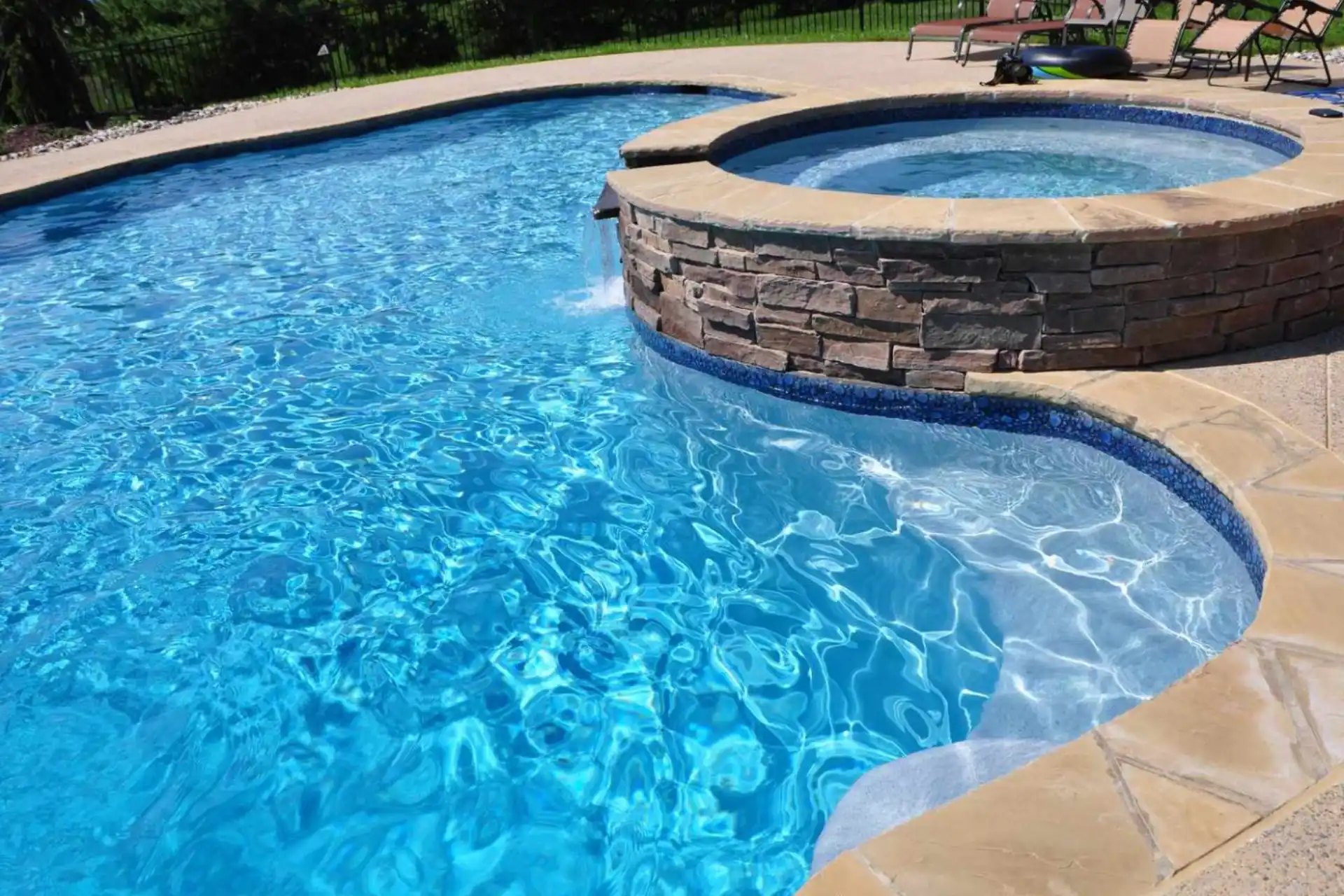 Fiberglass Pool Renovations Brisbane